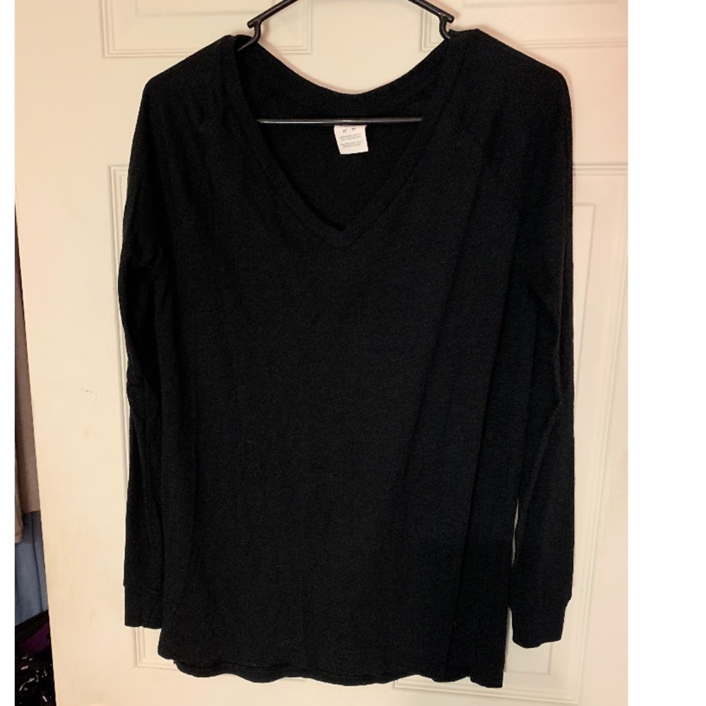 Oversized long sleeve vneck